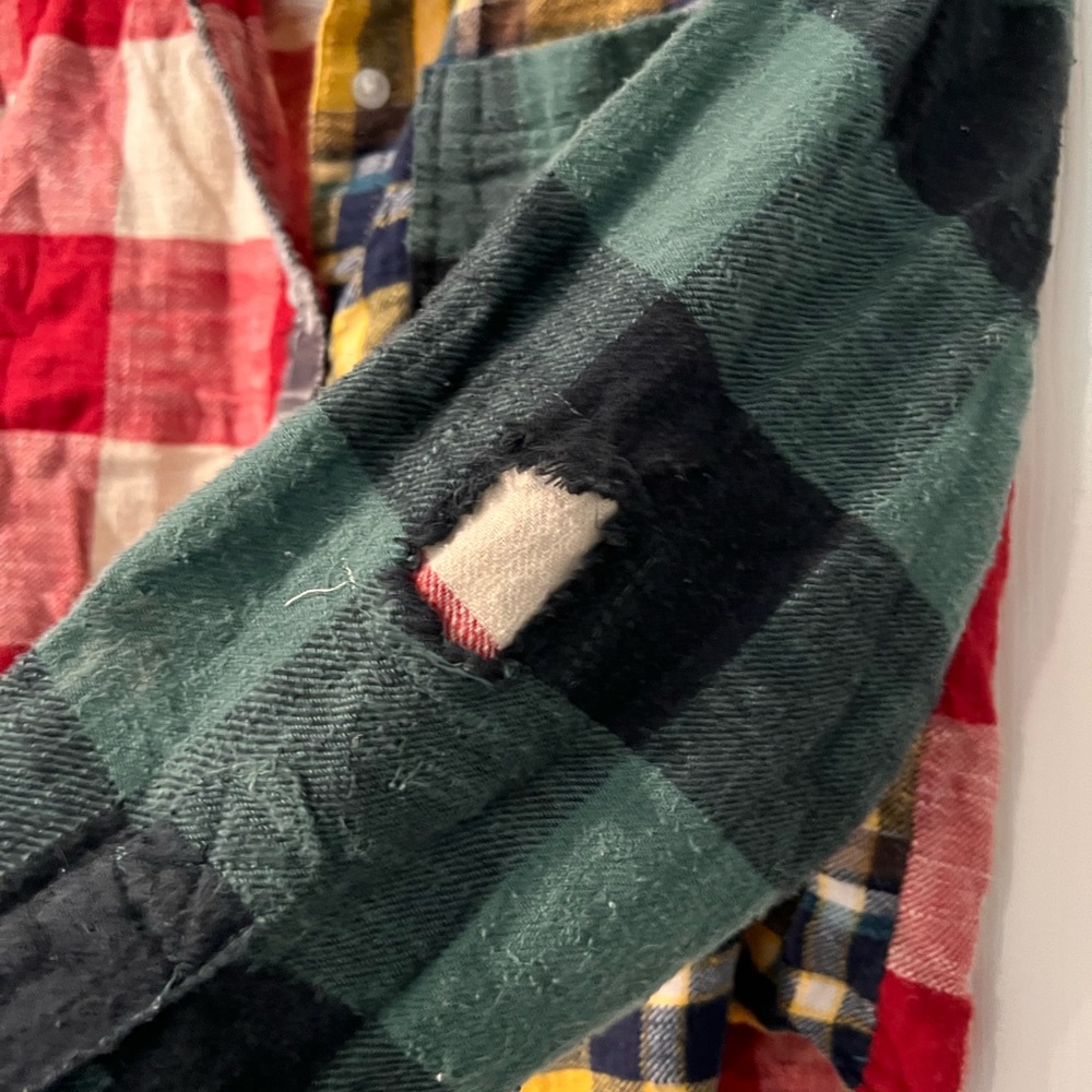 American Eagle Multicolor Plaid Teen Button Down Shirt - Picture 4 of 4